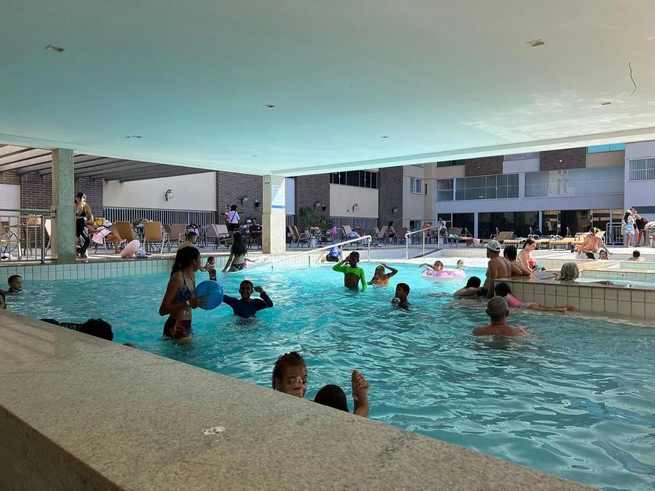 Piazza Diroma Com Acesso Ao Acqua Park Em Caldas Novas Exterior photo